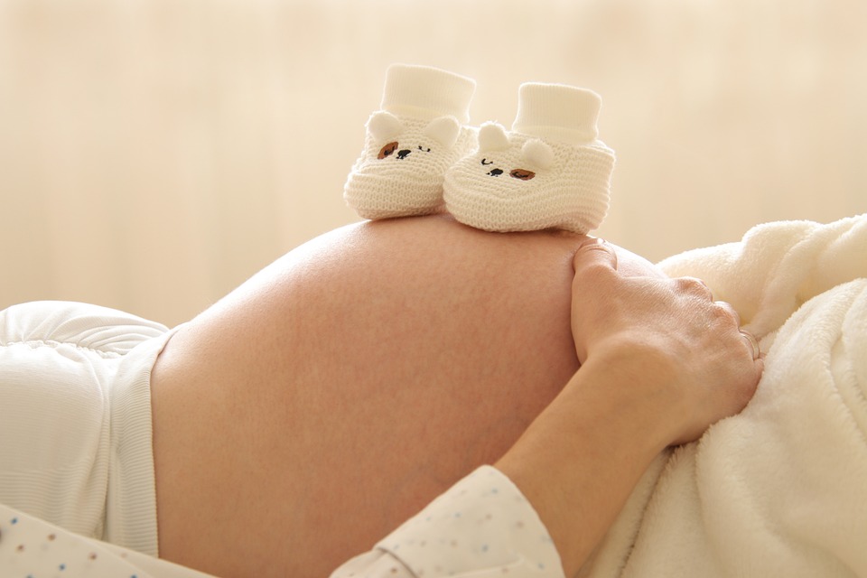 16 maneiras naturais de aumentar a fertilidade e engravidar